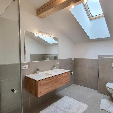 Vordermitterast Alpstuga *